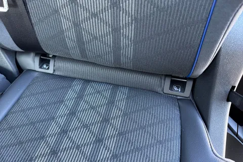 CX75KMO Volkswagen Tayron 1.5 eTSI R-Line 5dr DSG7 [7 Seat] Thumbnail #35