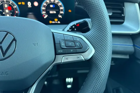 CX75KMO Volkswagen Tayron 1.5 eTSI R-Line 5dr DSG7 [7 Seat] Thumbnail #44