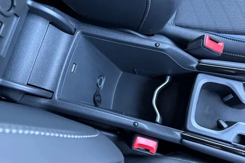 CX75KMO Volkswagen Tayron 1.5 eTSI R-Line 5dr DSG7 [7 Seat] Thumbnail #47