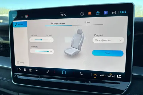 CX75KMO Volkswagen Tayron 1.5 eTSI R-Line 5dr DSG7 [7 Seat] Thumbnail #56