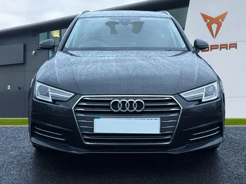 6 of 44 for Audi A4 Avant 2.0 TDI ultra Sport Euro 6 (s/s) 5dr