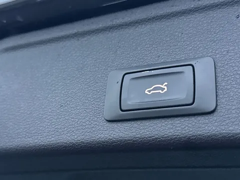 26 of 44 for Audi A4 Avant 2.0 TDI ultra Sport Euro 6 (s/s) 5dr