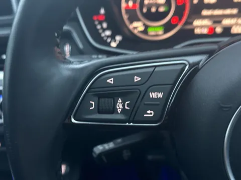 33 of 44 for Audi A4 Avant 2.0 TDI ultra Sport Euro 6 (s/s) 5dr