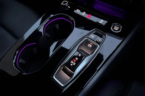 KM25HSJ Audi A5 S line TFSI 204 PS S tronic Thumbnail #24