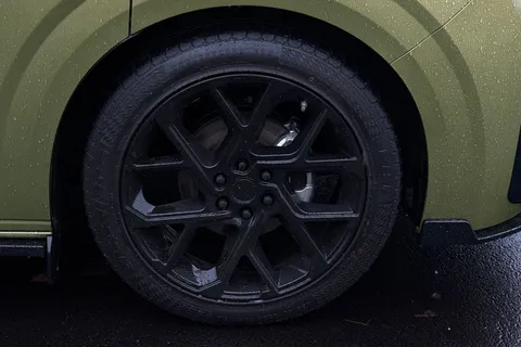 MF75FOK Volkswagen Transporter 2.0 TDI 170 Commerce Pro Van Auto Thumbnail #24