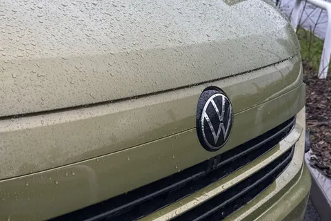 MF75FOK Volkswagen Transporter 2.0 TDI 170 Commerce Pro Van Auto Thumbnail #27