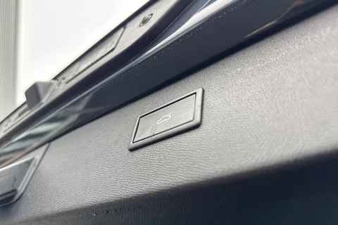 PY22LHP CUPRA Formentor 2.0 TSI VZ3 DSG 4Drive Euro 6 (s/s) 5dr Thumbnail #37