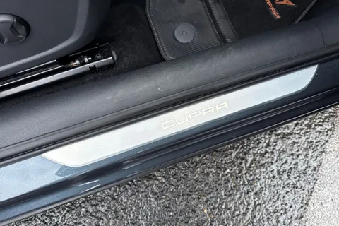 PY22LHP CUPRA Formentor 2.0 TSI VZ3 DSG 4Drive Euro 6 (s/s) 5dr Thumbnail #44