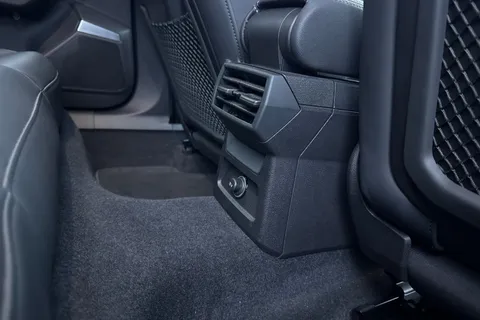 SR23NKJ Audi S3 TFSI 310 PS S tronic Thumbnail #39