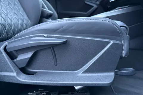 SR23NKJ Audi S3 TFSI 310 PS S tronic Thumbnail #47