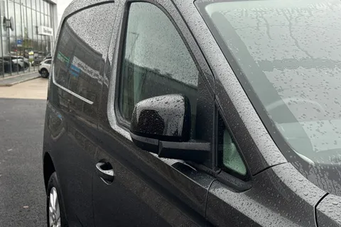 MF25JFN Volkswagen Caddy 2.0 TDI 102PS Commerce Pro Van [Tech Pack] Thumbnail #25