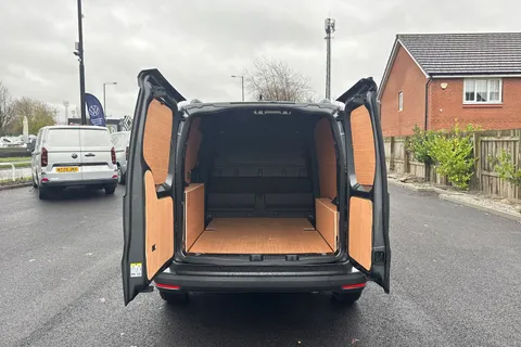 MF25JFN Volkswagen Caddy 2.0 TDI 102PS Commerce Pro Van [Tech Pack] Thumbnail #31