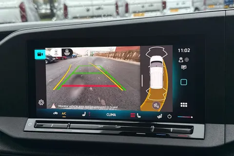 MF25JFN Volkswagen Caddy 2.0 TDI 102PS Commerce Pro Van [Tech Pack] Thumbnail #36