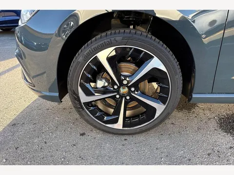 KS75TTX SEAT Ibiza 1.0 TSI FR Sport DSG Euro 6 (s/s) 5dr Thumbnail #8