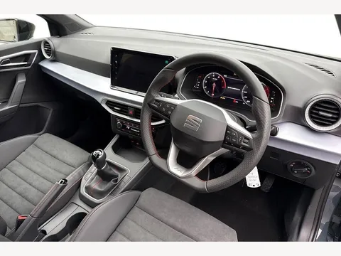 KS75TUA SEAT Ibiza 1.0 TSI FR Sport Euro 6 (s/s) 5dr Thumbnail #8