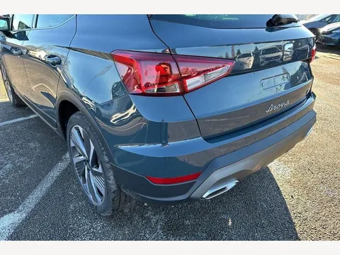 KS75TTK SEAT Arona 1.0 TSI FR Sport DSG Euro 6 (s/s) 5dr Thumbnail #16