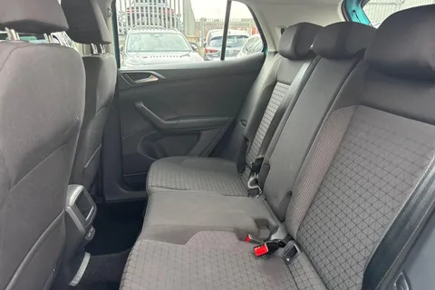 15 of 49 for Volkswagen T-Cross 1.0 TSI SE Euro 6 (s/s) 5dr