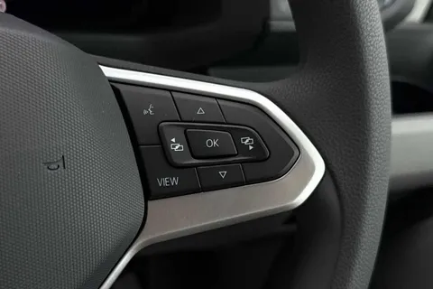 39 of 59 for Volkswagen Crafter CR30 Commerce MWB 140 PS FWD - MY25/Bus Pack/Rear Camera/Step