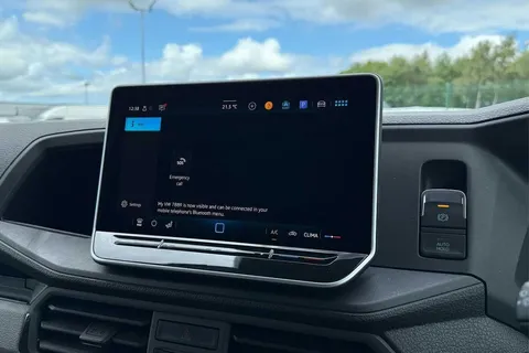 47 of 59 for Volkswagen Crafter CR30 Commerce MWB 140 PS FWD - MY25/Bus Pack/Rear Camera/Step