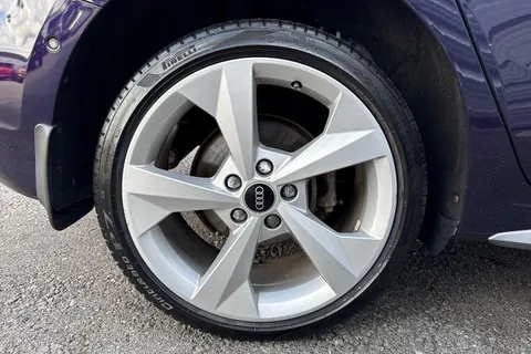 MJ71CZK Audi A3 1.4 TFSIe 40 S line Sportback S Tronic Euro 6 (s/s) 5dr 13kWh Thumbnail #8