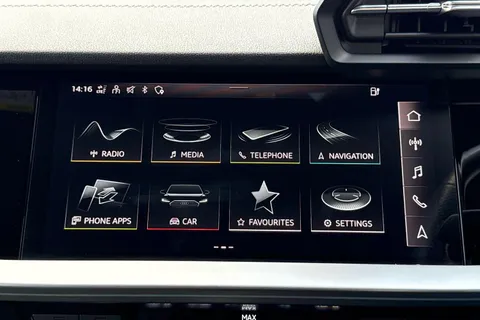 MJ71CZK Audi A3 1.4 TFSIe 40 S line Sportback S Tronic Euro 6 (s/s) 5dr 13kWh Thumbnail #13