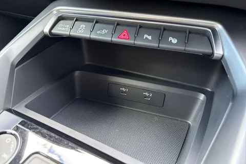 MJ71CZK Audi A3 1.4 TFSIe 40 S line Sportback S Tronic Euro 6 (s/s) 5dr 13kWh Thumbnail #49