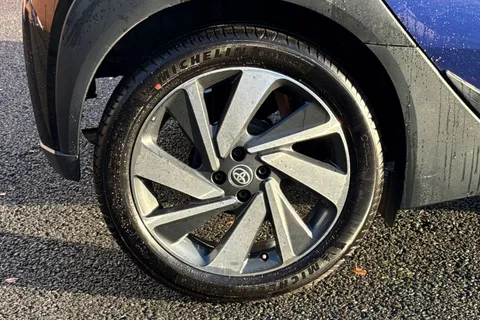 MT22YCK Toyota Aygo X 1.0 VVT-i Edge 5dr Thumbnail #14