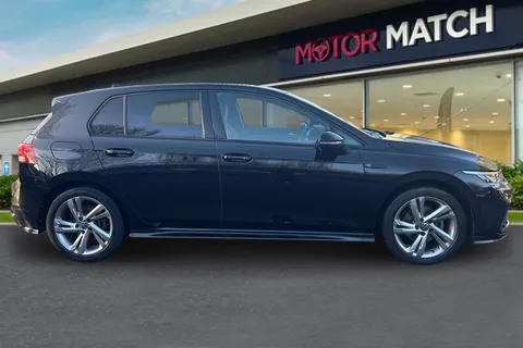 RE70NSJ Volkswagen Golf 1.5 eTSI MHEV R-Line DSG Euro 6 (s/s) 5dr Thumbnail #4