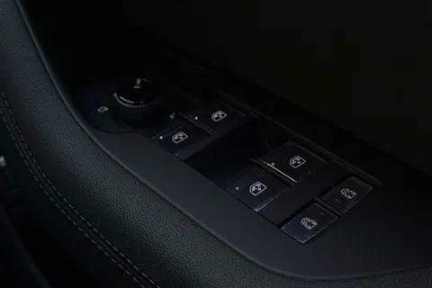 41 of 66 for Audi RS 6 Avant RS 6 Avant Vorsprung 600 PS tiptronic