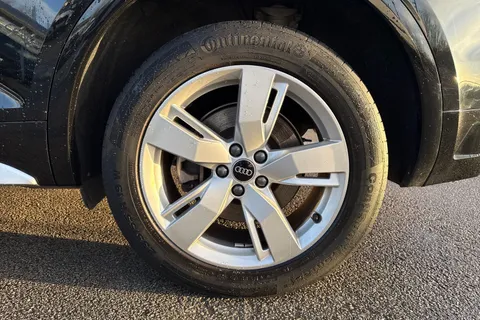 KF21NLU Audi Q5 S line 50 TFSI e quattro 299 PS S tronic Thumbnail #12