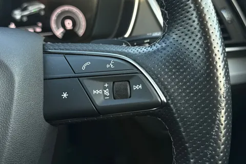 KF21NLU Audi Q5 S line 50 TFSI e quattro 299 PS S tronic Thumbnail #35