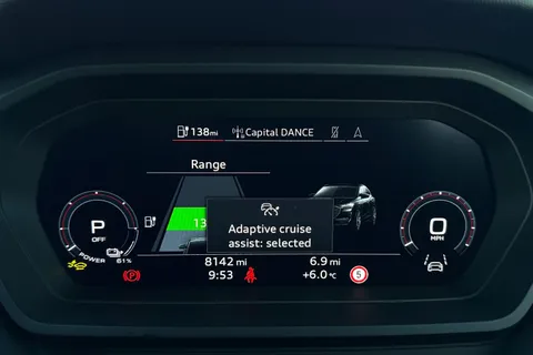 KT25FYK Audi Q4 e-tron Q4 Sportback Black Edition 45 e-tron  210,00 kW Thumbnail #40