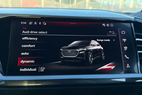 KT25FYK Audi Q4 e-tron Q4 Sportback Black Edition 45 e-tron  210,00 kW Thumbnail #47