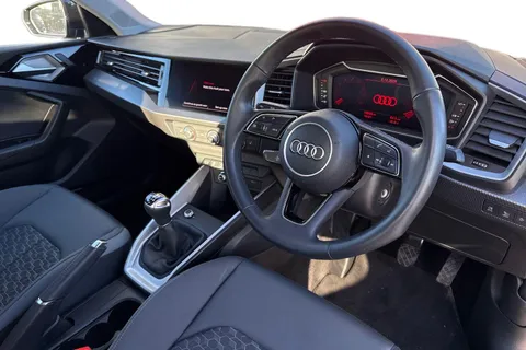 PJ23VBL Audi A1 Sport 30 TFSI  110 PS 6-speed Thumbnail #8