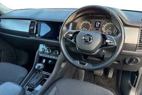 VK70VJN Škoda Kodiaq 1.5 TSI ACT SE DSG Euro 6 (s/s) 5dr (7 Seat) Thumbnail #9