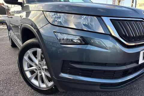 VK70VJN Škoda Kodiaq 1.5 TSI ACT SE DSG Euro 6 (s/s) 5dr (7 Seat) Thumbnail #32