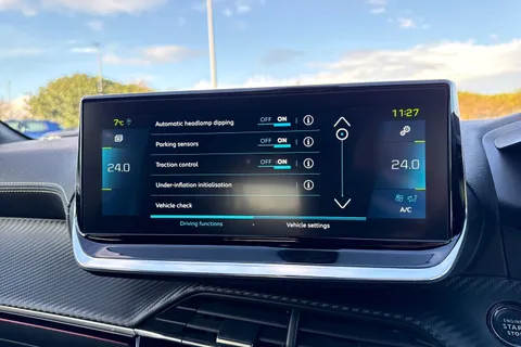 52 of 66 for PEUGEOT e-208 50kWh GT Premium Auto 5dr