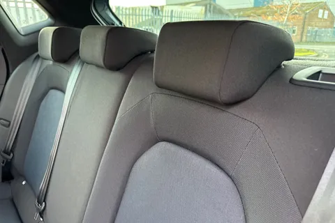 KS75TUV SEAT Ibiza 1.0 TSI FR Euro 6 (s/s) 5dr Thumbnail #18