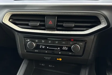 KS75TUV SEAT Ibiza 1.0 TSI FR Euro 6 (s/s) 5dr Thumbnail #21