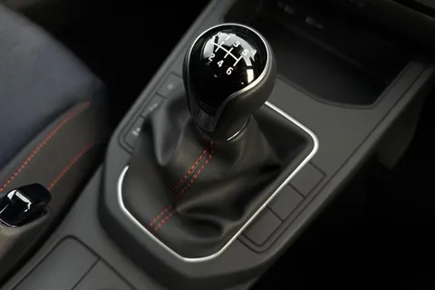 KS75TUV SEAT Ibiza 1.0 TSI FR Euro 6 (s/s) 5dr Thumbnail #22