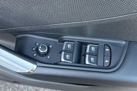 KT74CLZ Audi Q2 Black Edition 35 TFSI  150 PS S tronic Thumbnail #22