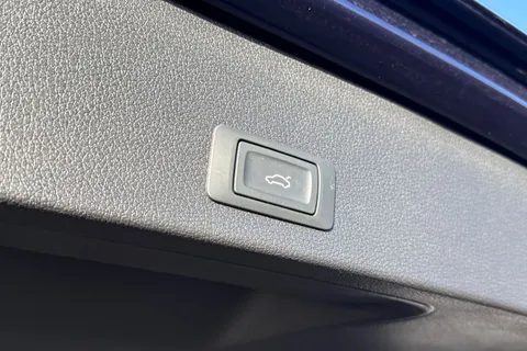 KT74CLZ Audi Q2 Black Edition 35 TFSI  150 PS S tronic Thumbnail #37