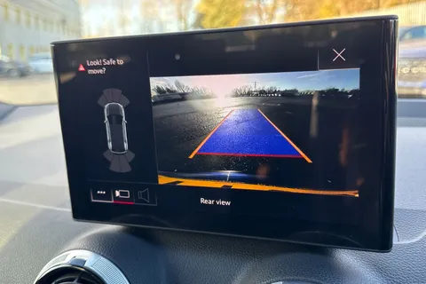 KT74CLZ Audi Q2 Black Edition 35 TFSI  150 PS S tronic Thumbnail #56