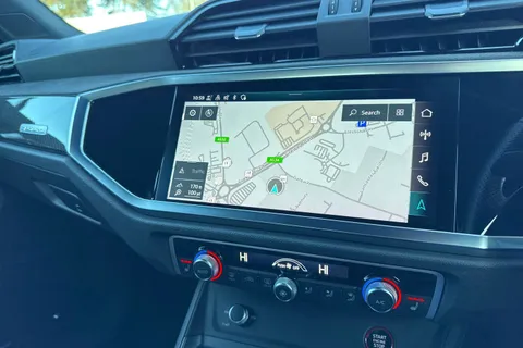 17 of 62 for Audi RS Q3 Vorsprung 400 PS S tronic