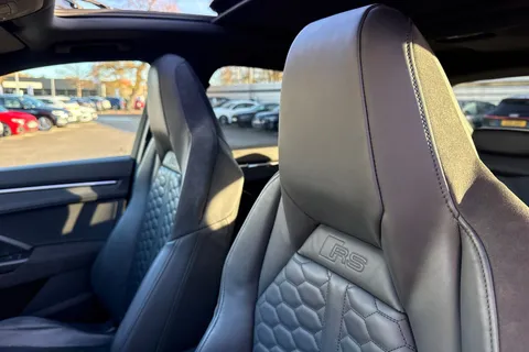 24 of 62 for Audi RS Q3 Vorsprung 400 PS S tronic