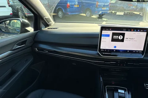 CX75SXK Volkswagen Golf 2.0 TSI 333 R Black Edition 4M ⭐ Leather, sunroof, DCC, Head Up, 'Akrapovic Thumbnail #15