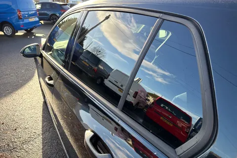 CX75SXK Volkswagen Golf 2.0 TSI 333 R Black Edition 4M ⭐ Leather, sunroof, DCC, Head Up, 'Akrapovic Thumbnail #33