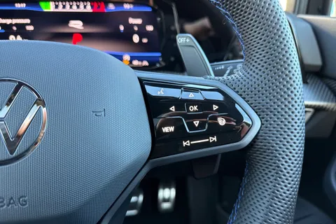 CX75SXK Volkswagen Golf 2.0 TSI 333 R Black Edition 4M ⭐ Leather, sunroof, DCC, Head Up, 'Akrapovic Thumbnail #46