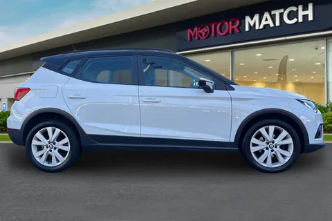 YA70GPO SEAT Arona 1.0 TSI SE Technology DSG Euro 6 (s/s) 5dr Thumbnail #4