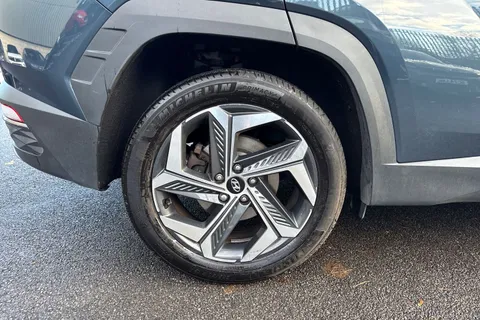 DS71MRV Hyundai Tucson 1.6 h T-GDi 13.8kWh Premium Auto 4WD Euro 6 (s/s) 5dr Thumbnail #8